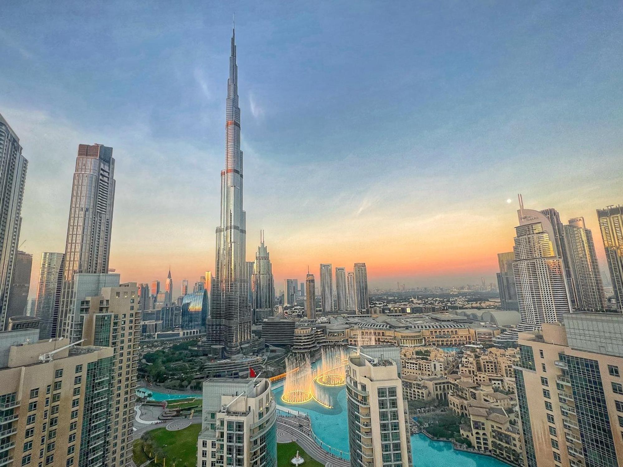 Prestige Living 2Br With Full Burj Khalifa And Fountain View By Auberge Dubai Exterior foto